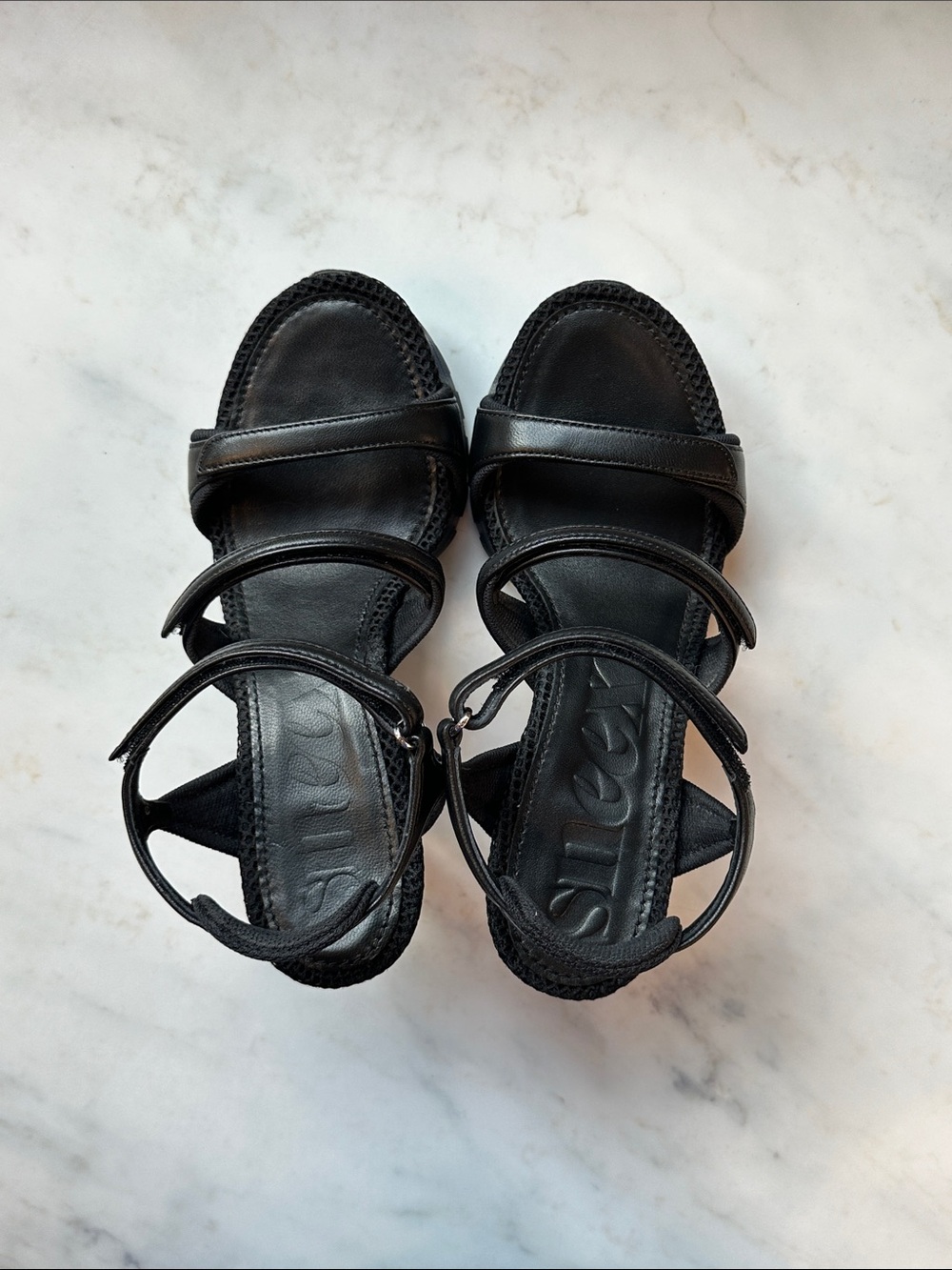 Women's Black Sneex "Charlie" sandals, Size 6! - Picture 10 of 15